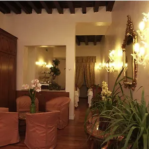 https://hotel-locanda-canal-venice.hotelslidodijesolo.com